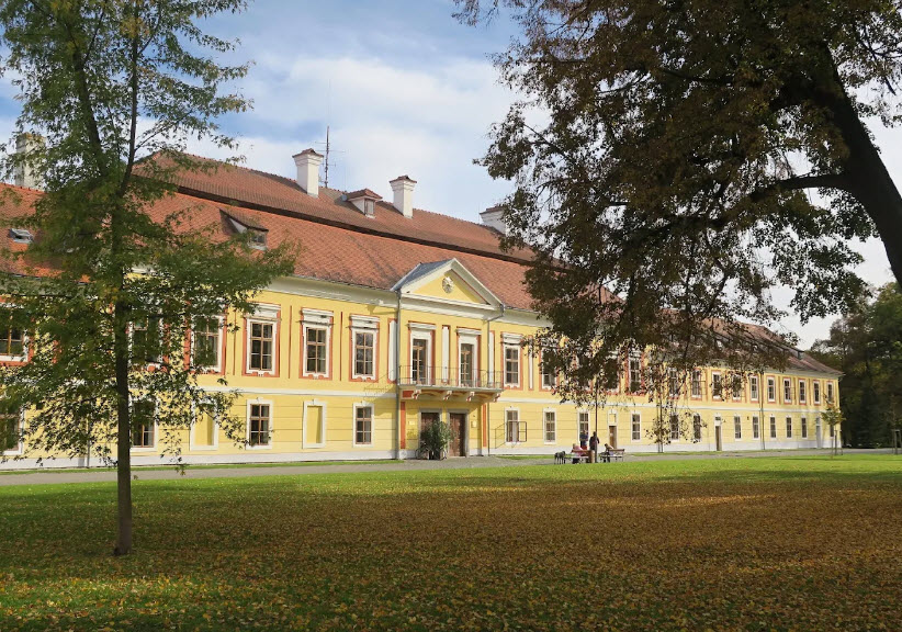 Zámek Červený Dvůr, Czech Republic (Czechia)